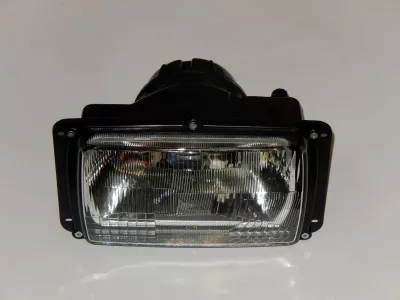 Фара ЕВРО в сборе (квадратная) / Формула Света 342-3711