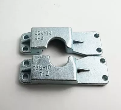 Фиксатор замка двери (правый/левый) (TRUCKMARK)