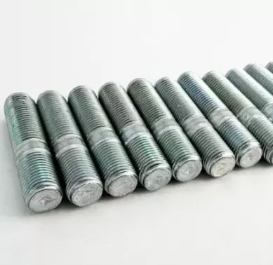 Шпилька М 12х18х35 (на полуось 4310) / г. Белебей КОРОТКИЕ - 1 шт.