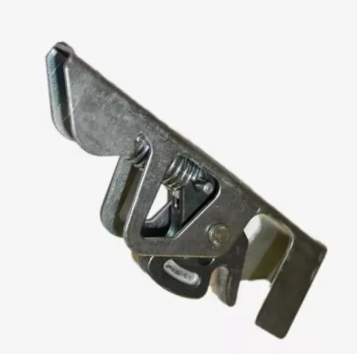 Замок капота (ДААЗ) 5320-8406010-01